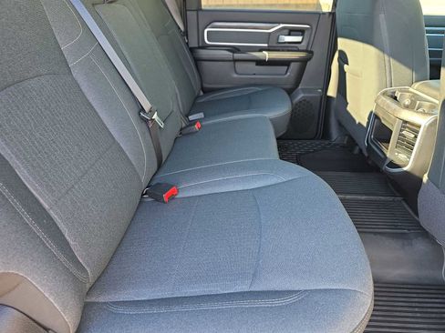 Used 2021 RAM 2500 Big Horn w/ Night Edition image 17