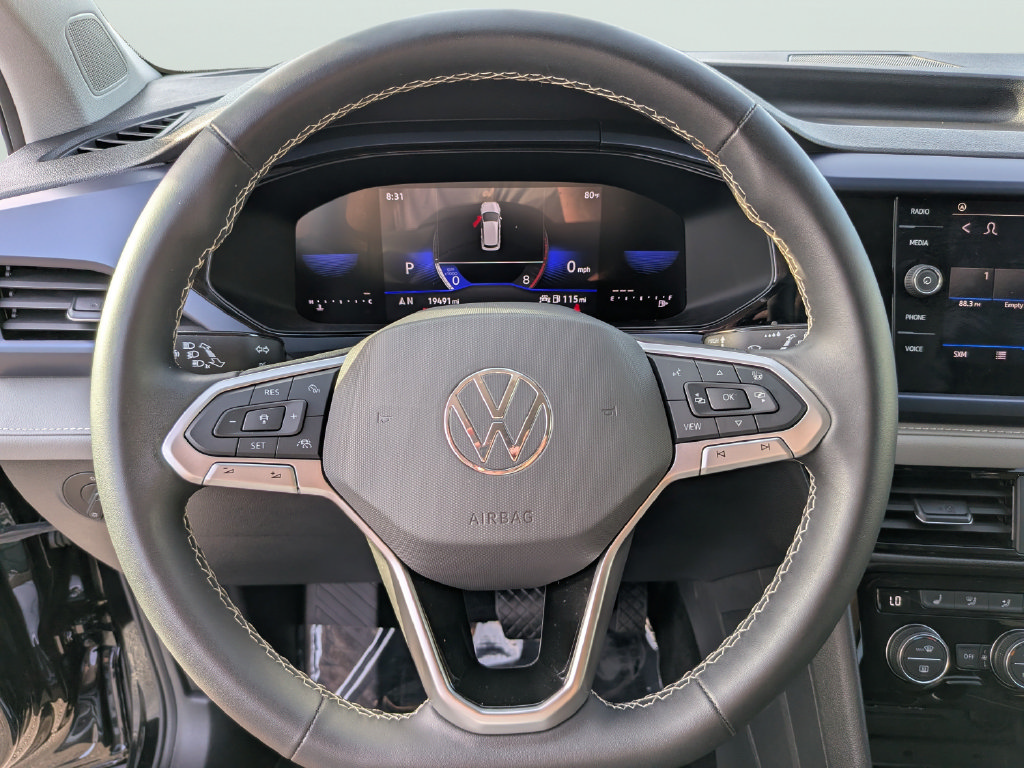 Certified 2024 Volkswagen Taos SE FWD image 26