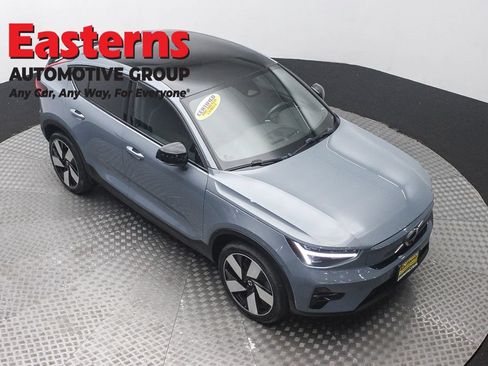 Used 2023 Volvo C40 P8 Recharge Ultimate AWD/4WD image 3