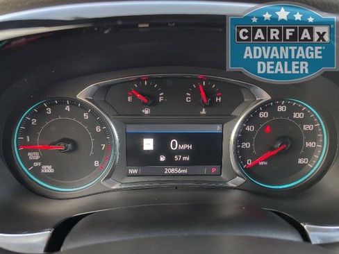 Used 2023 Chevrolet Traverse RS image 31