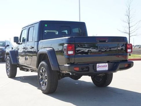 New 2026 Jeep Gladiator Sport image 6