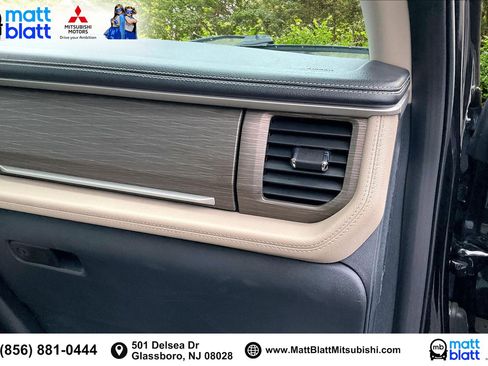 Used 2024 Ford Expedition Limited image 18