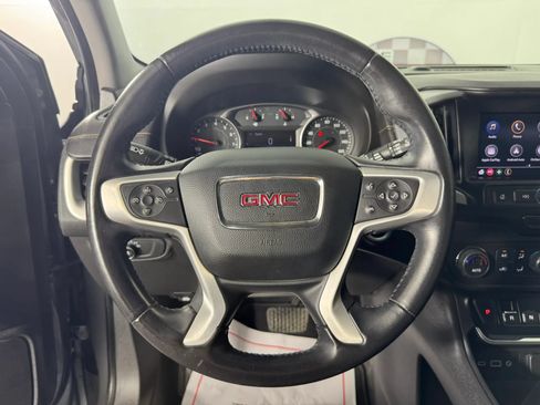 Used 2020 GMC Terrain SLE w/ Driver Convenience Package FWD image 13