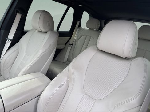 Used 2021 BMW X5 xDrive40i w/ Convenience Package image 20