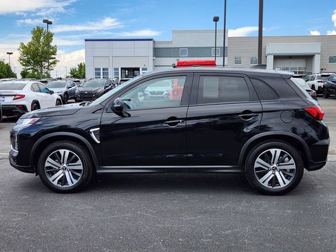 Used 2024 Mitsubishi Outlander Sport ES AWD/4WD image 2