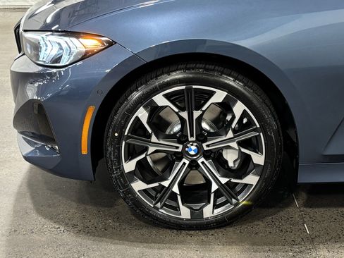 Used 2026 BMW 330i Sedan w/ Premium Package RWD image 10