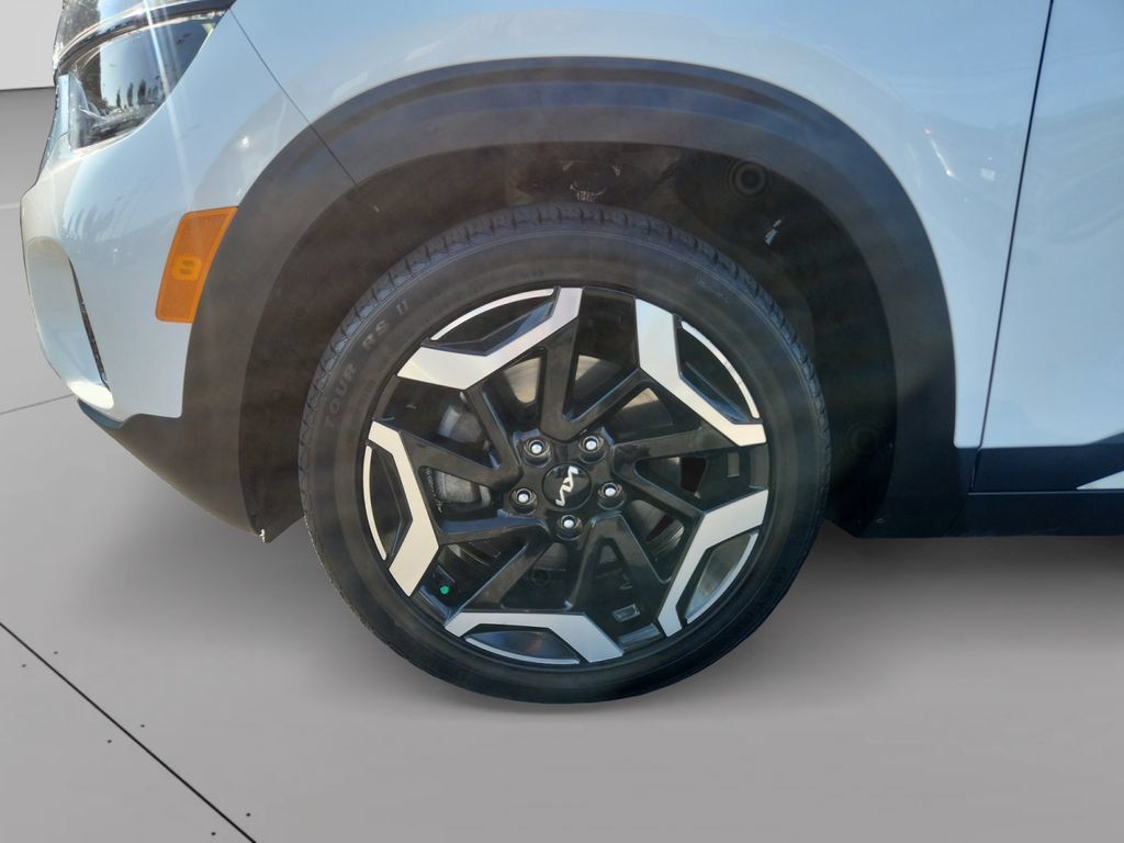 Certified 2024 Kia Seltos SX AWD/4WD image 9