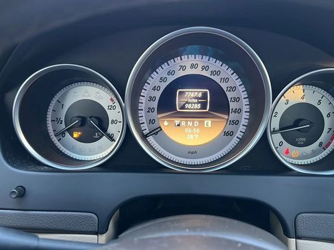 Used 2012 Mercedes-Benz C 250 Sedan image 21