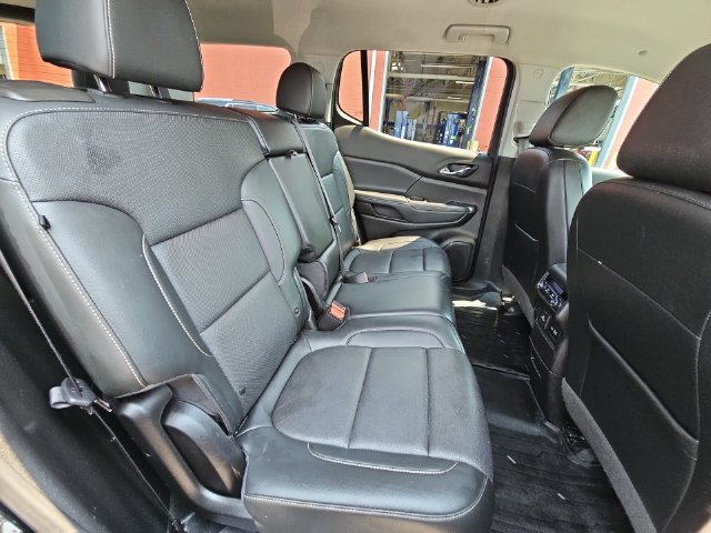 Used 2021 GMC Acadia SLT w/ Elevation Edition AWD/4WD image 30