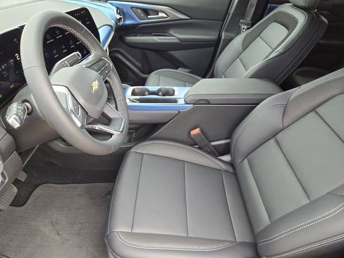 New 2026 Chevrolet Equinox EV LT AWD/4WD image 5