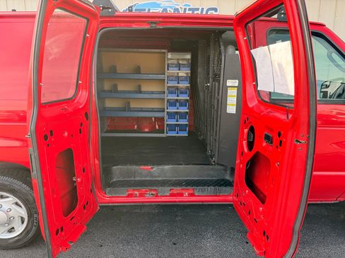 Used 2012 Ford E-150 and Econoline 150 w/ Commercial Cargo Van Pkg image 24