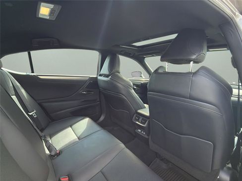 Used 2019 Lexus ES 350 F Sport w/ Accessory Package FWD image 31