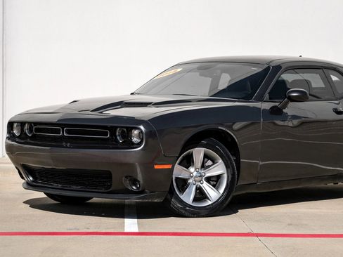 Used 2018 Dodge Challenger SXT Plus image 11