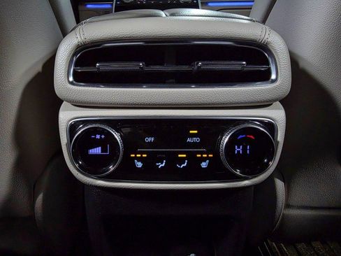 Used 2021 Genesis GV80 3.5T w/ Advanced Package 06 image 17