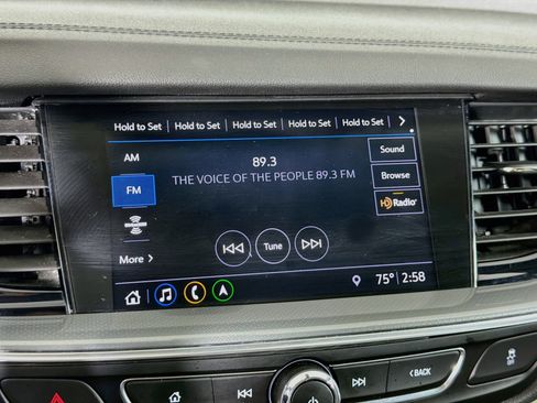 Used 2018 Buick Regal Preferred w/ Sights and Sounds Package AWD/4WD image 21