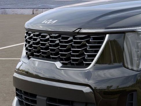 New 2026 Kia Sorento S FWD image 13