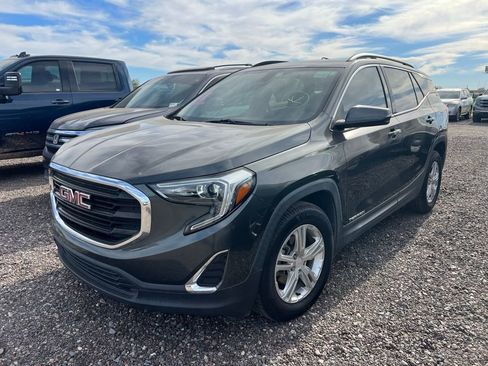 Used 2019 GMC Terrain SLE w/ Driver Convenience Package image 1