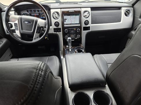 Used 2014 Ford F150 Platinum image 12