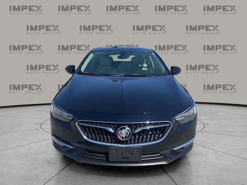 Used 2018 Buick Regal Essence image 8