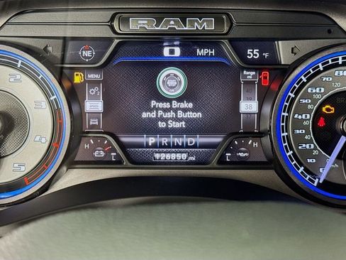 Used 2022 RAM 2500 Limited image 16