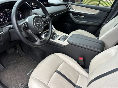 Certified 2025 MAZDA CX-90 Plug-In Hybrid w/Premium Sport image 10