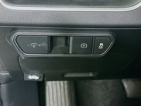 Used 2025 Kia K4 LXS image 17