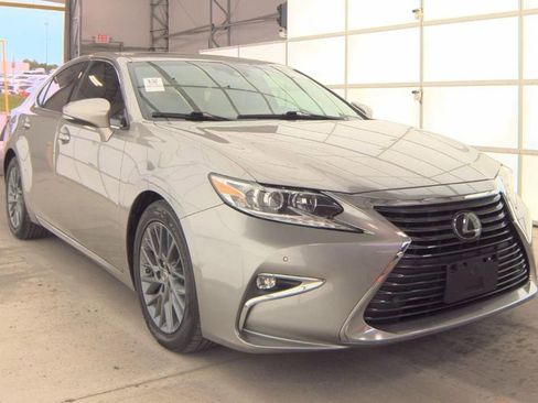 Used 2018 Lexus ES 350 w/ Premier Package FWD image 2