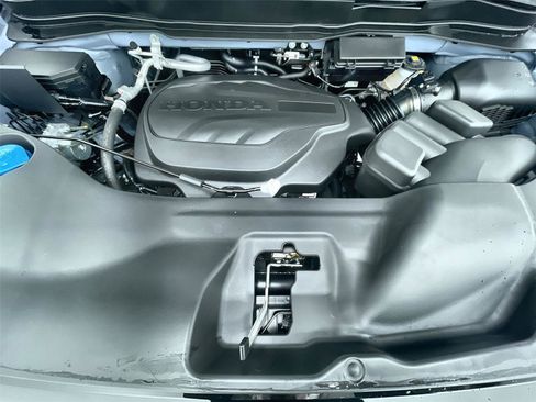 New 2026 Honda Ridgeline Black Edition image 11