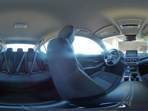 Used 2024 Nissan Sentra SV image 42