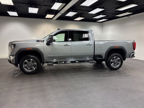 New 2026 GMC Sierra 2500 SLE w/ SLE Value Package; image 2