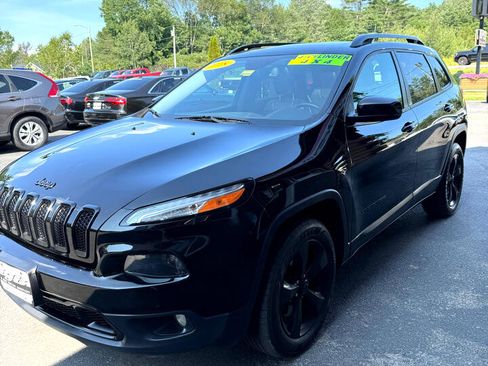 Used 2018 Jeep Cherokee Limited w/ High Altitude Package image 4