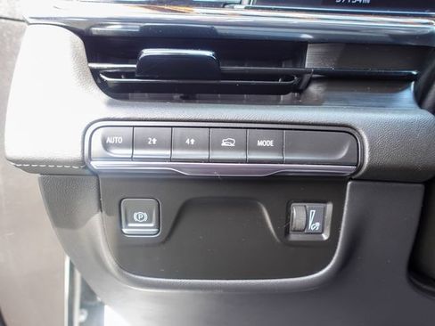 Used 2024 Cadillac Escalade Premium Luxury w/ LPO, Floor Liner Package AWD/4WD image 17