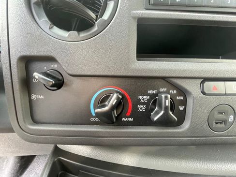 New 2024 Ford E-450 and Econoline 450 Super Duty w/ Driver's Safety Package RWD image 22