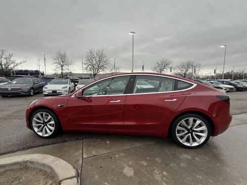 Used 2018 Tesla Model 3 Long Range image 4