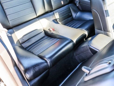 Used 2007 Ford Mustang GT Premium image 22