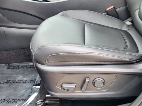 Certified 2025 Hyundai Tucson SEL FWD image 17