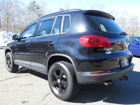 Used 2017 Volkswagen Tiguan Limited w/ Premium Package image 7