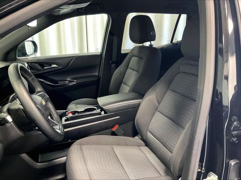 Used 2025 Chevrolet Equinox LT image 10