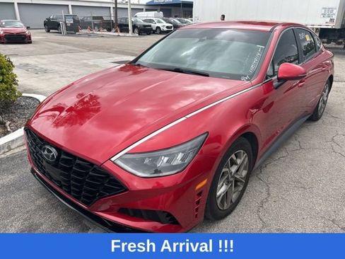 Used 2021 Hyundai Sonata SEL w/ Preferred Accessory Package FWD image 1