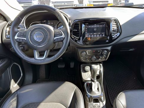 Used 2020 Jeep Compass Latitude AWD/4WD image 15