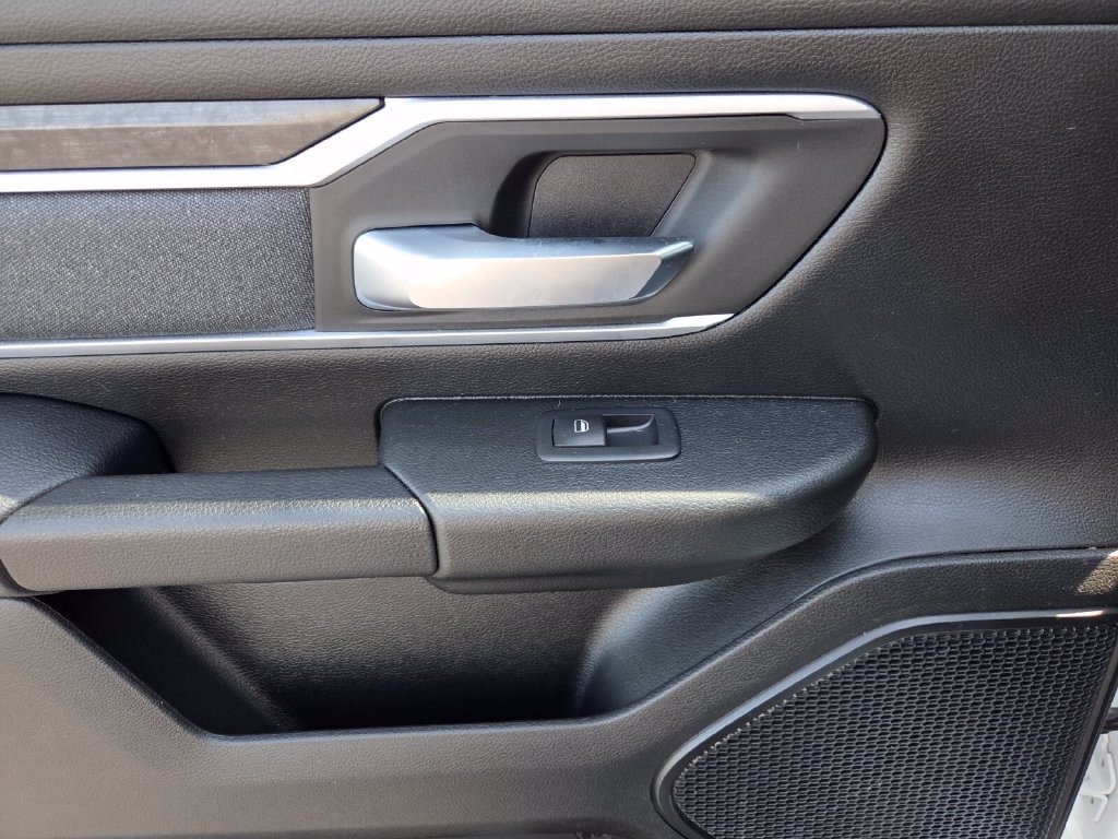 Used 2021 RAM 1500 Big Horn RWD image 12