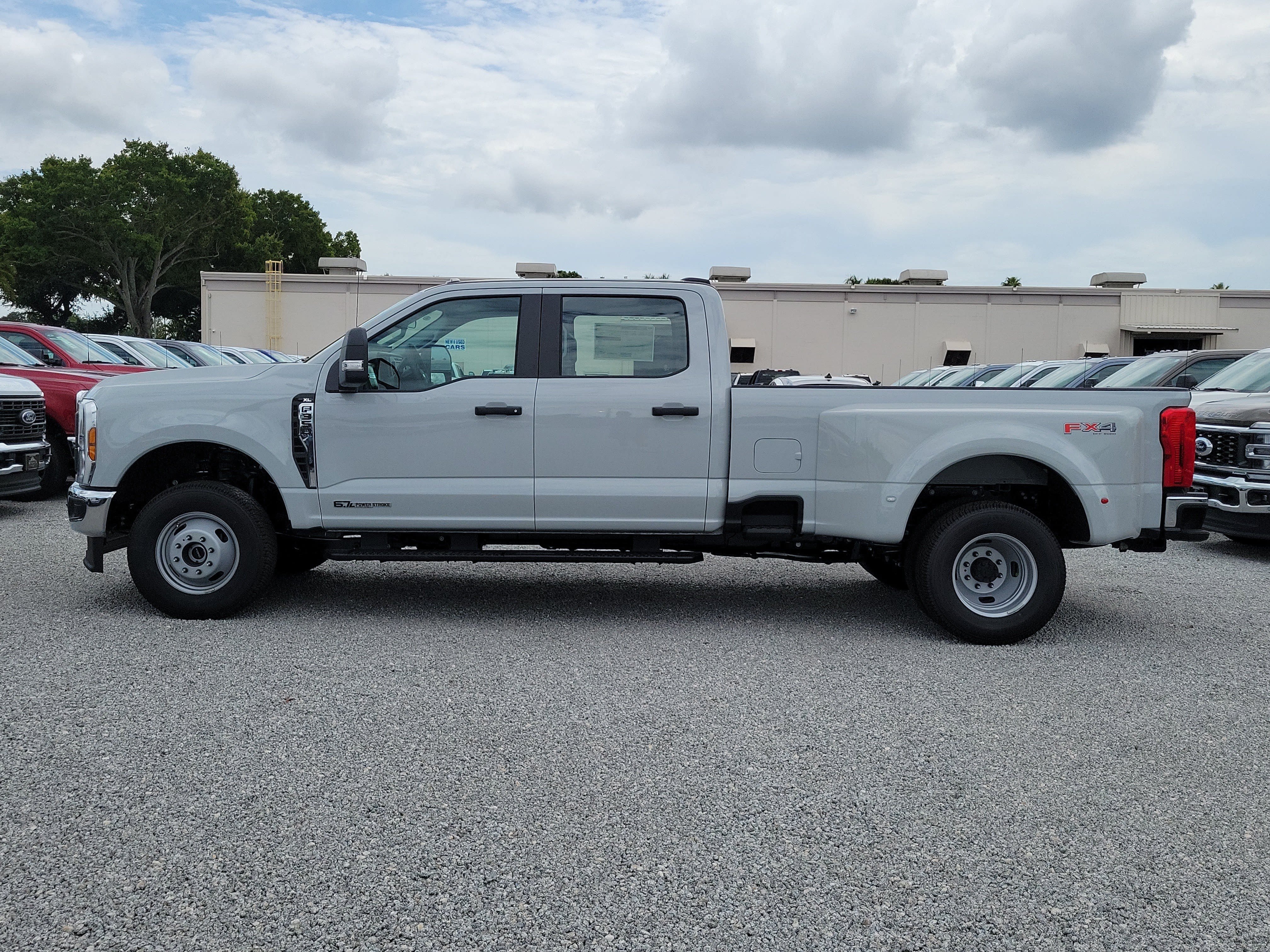 New 2026 Ford F350 XL AWD/4WD image 7