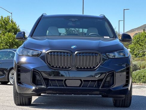 New 2026 BMW X5 xDrive50e w/ Executive Package AWD/4WD image 8