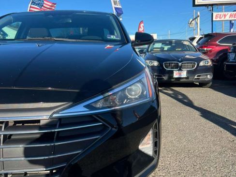 Used 2019 Hyundai Elantra Value Edition w/ Cargo Package image 3