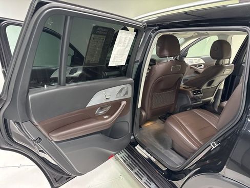 Used 2020 Mercedes-Benz GLS 450 4MATIC image 26