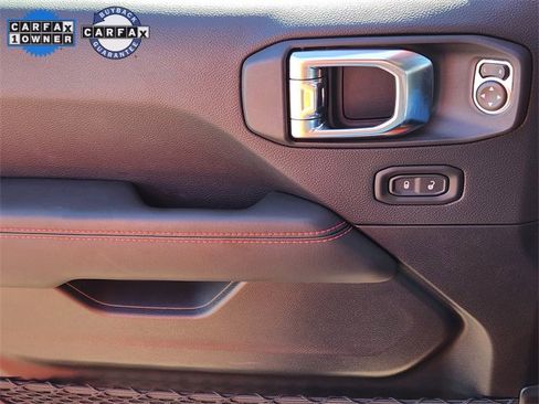 Used 2025 Jeep Gladiator Rubicon image 23