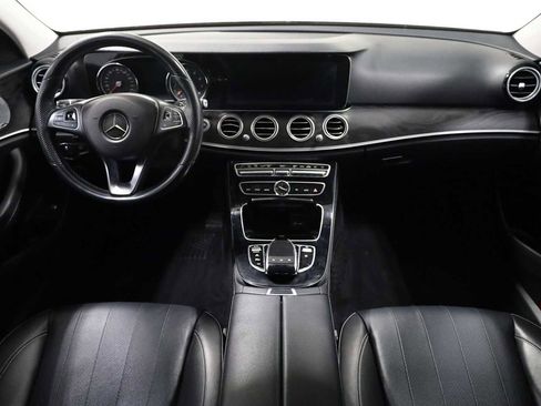 Used 2017 Mercedes-Benz E 300 4MATIC image 23