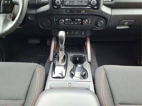 Used 2023 Nissan Frontier Pro-X w/ Pro Convenience Package image 11