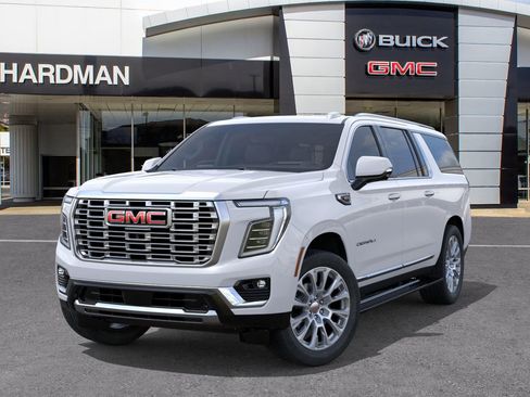 New 2026 GMC Yukon XL Denali w/ Denali Reserve Package image 6