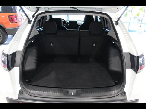 Certified 2023 Honda HR-V LX image 19